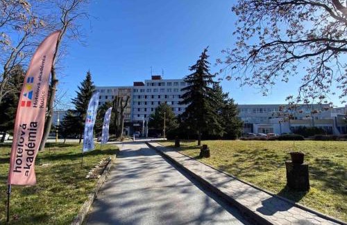 Juh Hotel | Hotel Akadémia