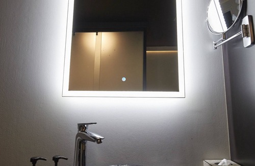 Akureyri Hotel | Hotel Akureyri Dynheimar