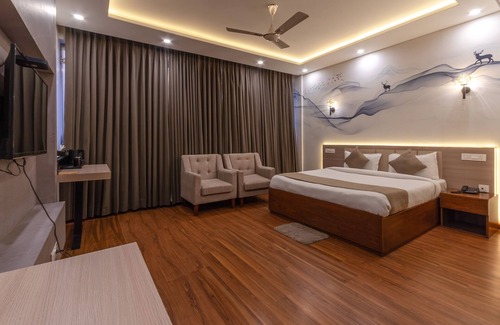 Mohali Hotel | Hotel Al - Palm