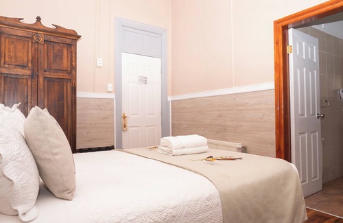 Punta Arenas Cama Y Desayuno | Hotel Albatros