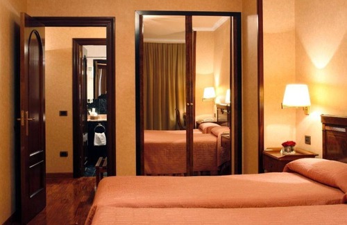 Centro de la ciudad de Gijón Hotel | Hotel Alcomar
