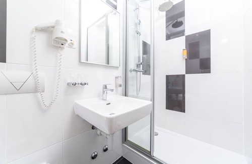 Clara Hotel | Hotel Alexander