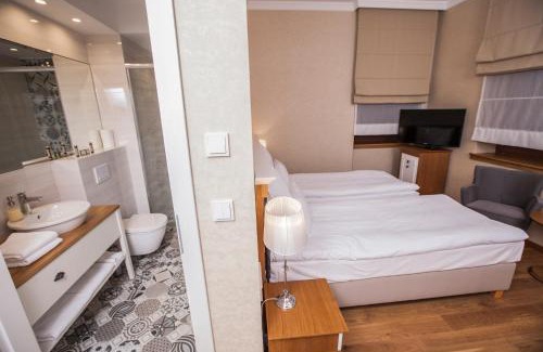 Ladek-Zdroj Apartamento | Hotel Alhambra