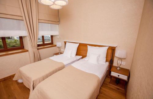 Ladek-Zdroj Apartamento | Hotel Alhambra