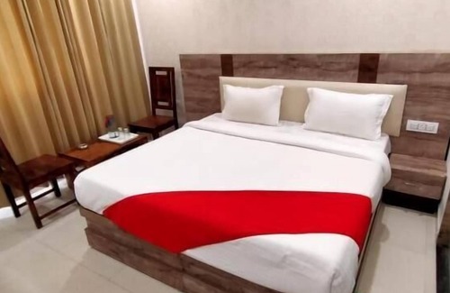 Zirakpur Hotel | HOTEL ALMOND