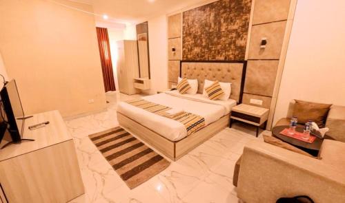 Mahipalpur Casa | Hotel Almora BY The ELEVATE Group Near Delhi INTERNATIONAL Airport WIth- Free AIRPORT Pickup