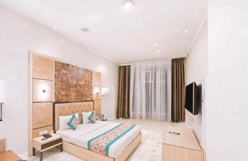 Mahipalpur Casa | Hotel Almora BY The ELEVATE Group Near Delhi INTERNATIONAL Airport WIth- Free AIRPORT Pickup