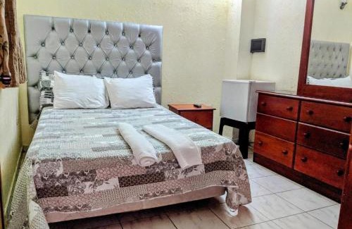 Zona Colonial Hotel | Hotel Aluge