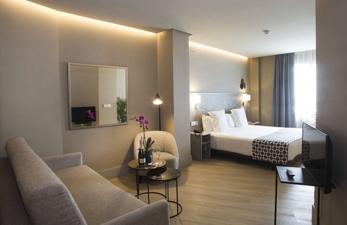 Encarnacion-Regina Hotel | Hotel América Sevilla