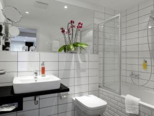 Stadtmitte Hotel | Hotel AMANO Düsseldorf