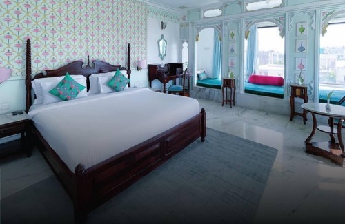 Shavri Colony Hotel | Hotel Amar Kothi