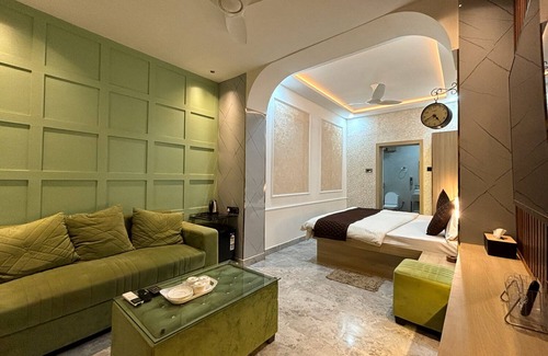 Lanka Hotel | Hotel Ambassador
