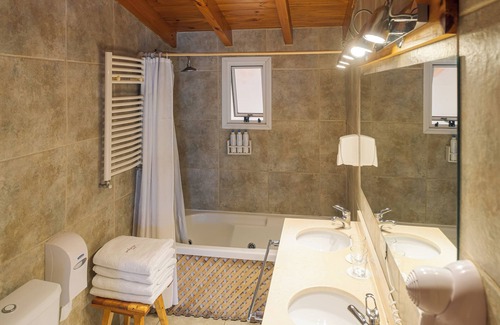 Lanin National Park Hotel | HOTEL ANTIGUOS
