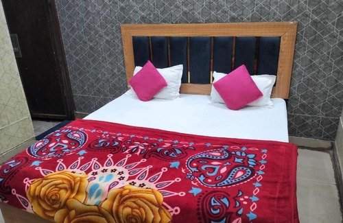 Mathura Casa | Hotel Aniruddha palace