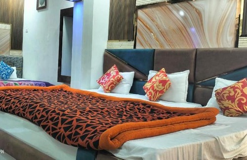 Mathura Casa | Hotel Aniruddha palace
