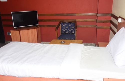 Paltan Bazaar Hotel | Hotel Anjuna Residency