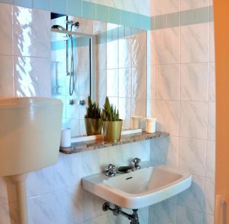 Gabicce Mare Cama Y Desayuno | Hotel Anna Gabicce Mare