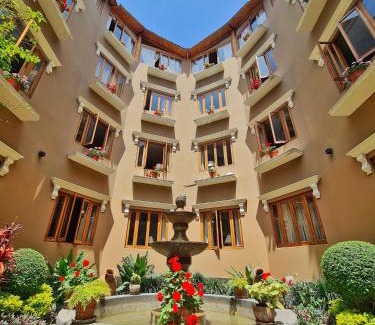 Miraflores Hotel | Hotel Antigua Miraflores