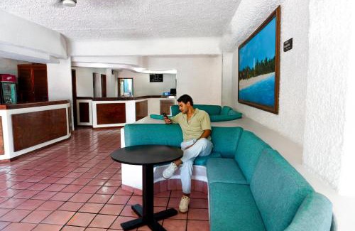 Área de la avenida Tulum Hotel | Hotel Antillano
