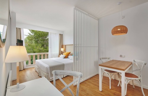 Cala Santany Hotel | Hotel Apartamentos Cala Santanyi
