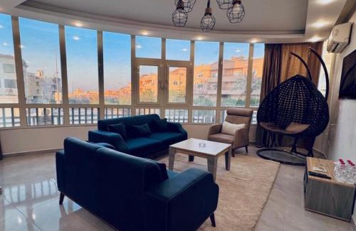 Sheikh Zayed City Apartamento | Hotel Apartment With Panoramic View