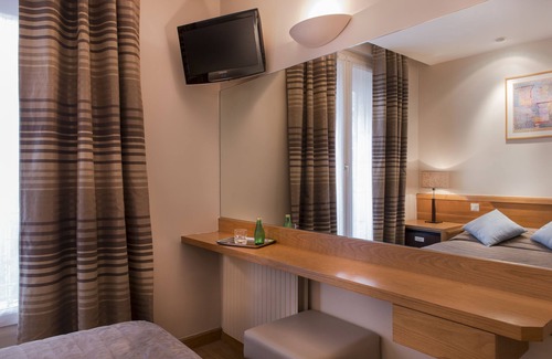 Montparnasse Hotel | Hotel Apollinaire