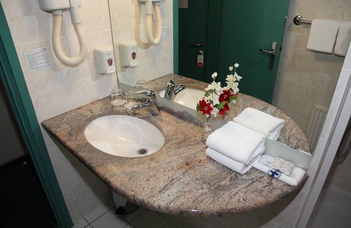 Koper Hotel | Hotel Aquapark Zusterna
