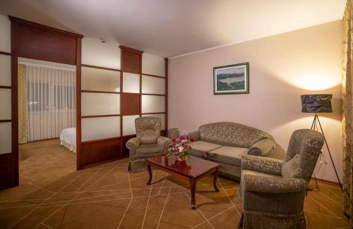 Kladovo Hotel | Hotel Aquastar Danube