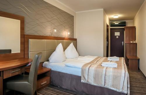 Jastrzebia Gora Hotel | Hotel ARA - Dancing Club Restauracja ARA