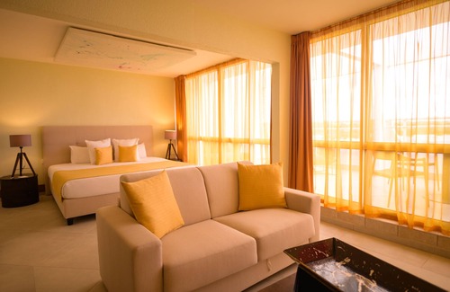 Pointe de la verdure Hotel | Hotel Arawak Beach Resort