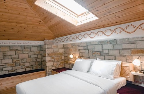 Gjirokaster Hotel | Hotel Argjiro