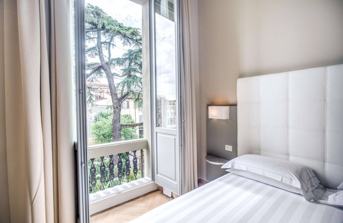 Santa Maria Novella Hotel | Hotel Ariele