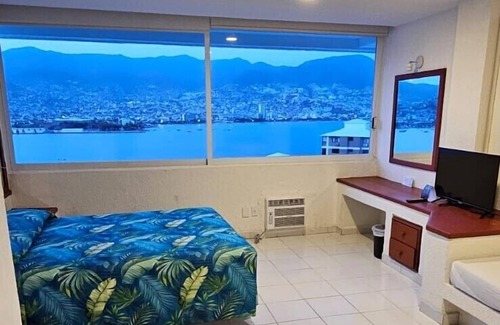Caleta Hotel | Hotel Aristos Acapulco