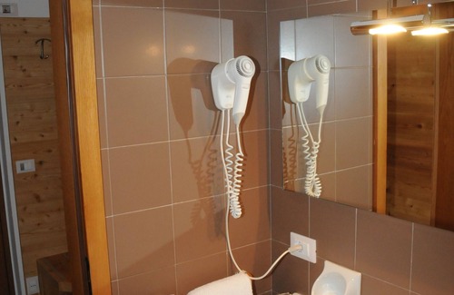 Madonna di Campiglio Hotel | Hotel Arnica