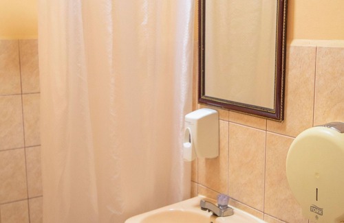 Catedral Hotel | Hotel Arrecifes