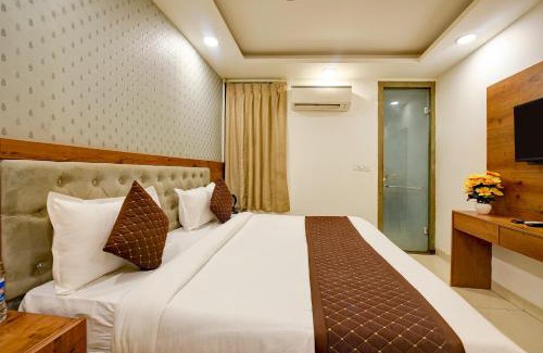 Khatu Hotel | Hotel Aryan Palace Near Khatu Mandir