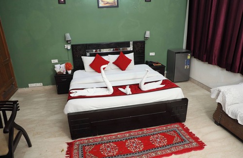 Noida Casa | Hotel Ashray Noida