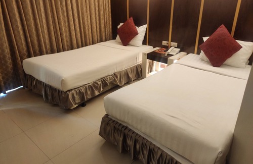 Khlong San Hotel | Hotel Asok Inn