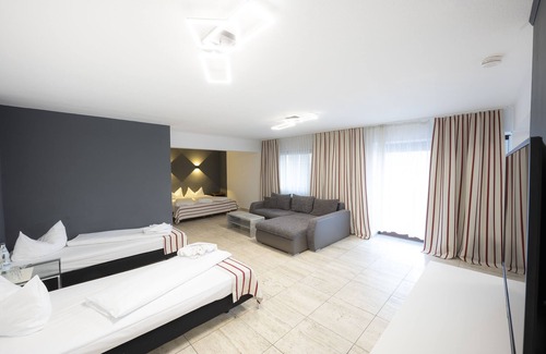 Neue Vorstadt Hotel | Hotel Astoria