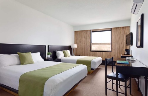 Grandview-Woodland Hotel | Hotel at the Waldorf