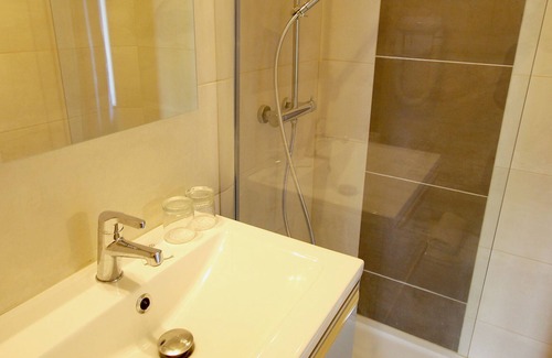 Sanary-sur-Mer Hotel | Hotel Atmosphere