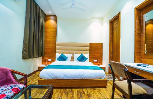 Amritsar Hotel | Hotel Aura Grand By Levelup Hotels