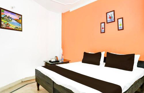 Malviya Nagar Cama Y Desayuno | Hotel Aura Opposite Max Hospital
