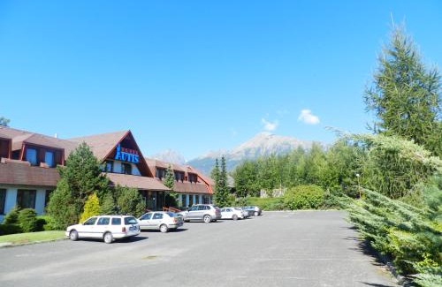 Velky Slavkov Hotel | Hotel Autis
