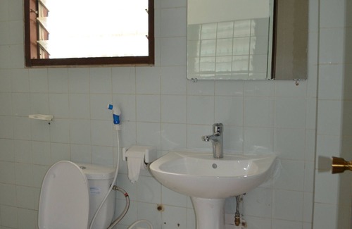 Yaounde Hotel | Hotel Azur