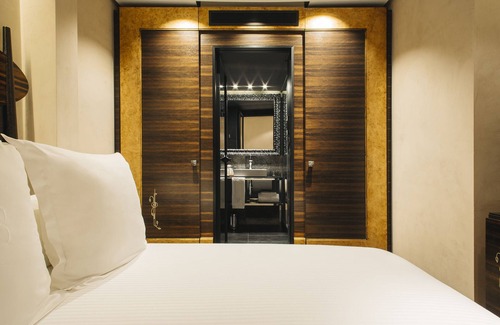 Barrio Gótico Hotel | Hotel Bagues, a Small Luxury Hotels of the World