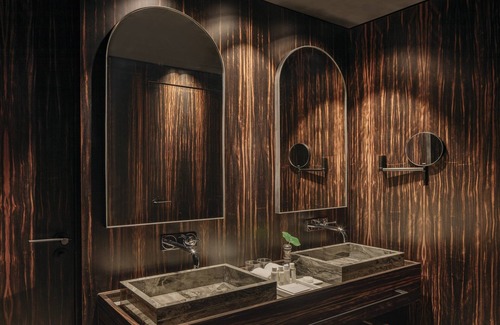 Barrio Gótico Hotel | Hotel Bagues, a Small Luxury Hotels of the World
