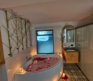 Guatape Hotel | Hotel Bahia Del Faro