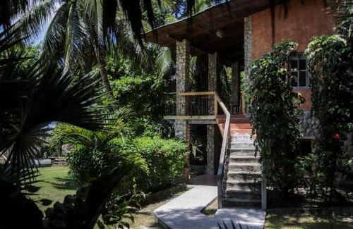 Flores Hotel | Hotel Bahia Taitza
