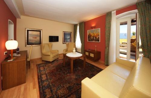 Gargnano Hotel | Hotel Baia D'Oro - Adults Only
